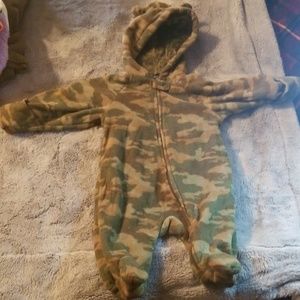 Winter one piece camo snow suit